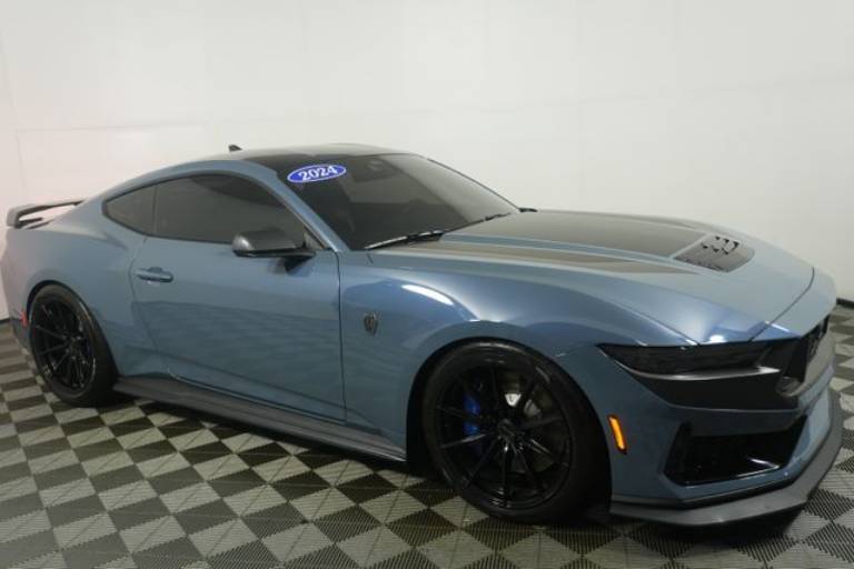 2024 Ford Mustang Dark Horse