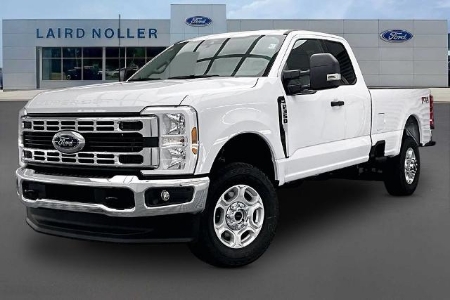 2026 Ford Super Duty F-350 SRW XLT