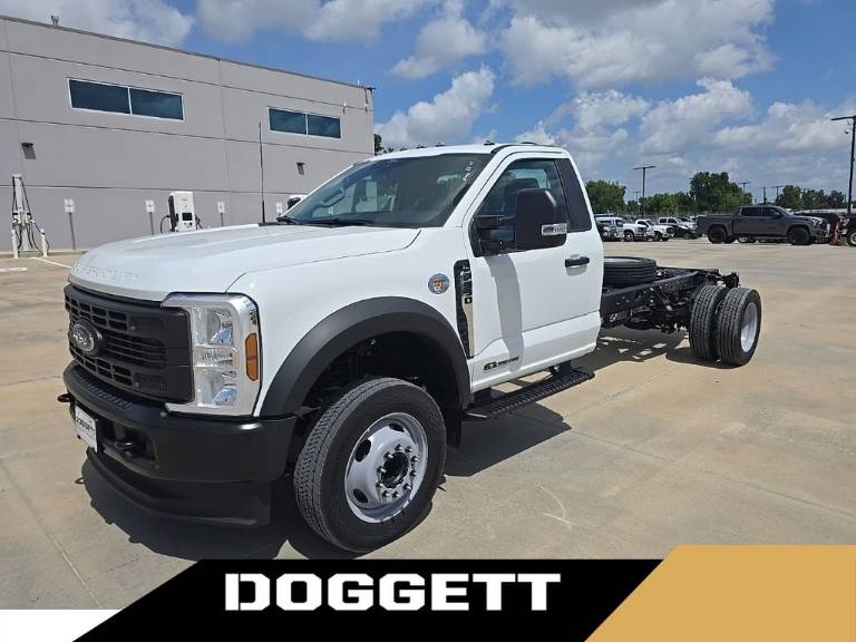 2026 Ford Super Duty F-550 DRW XL