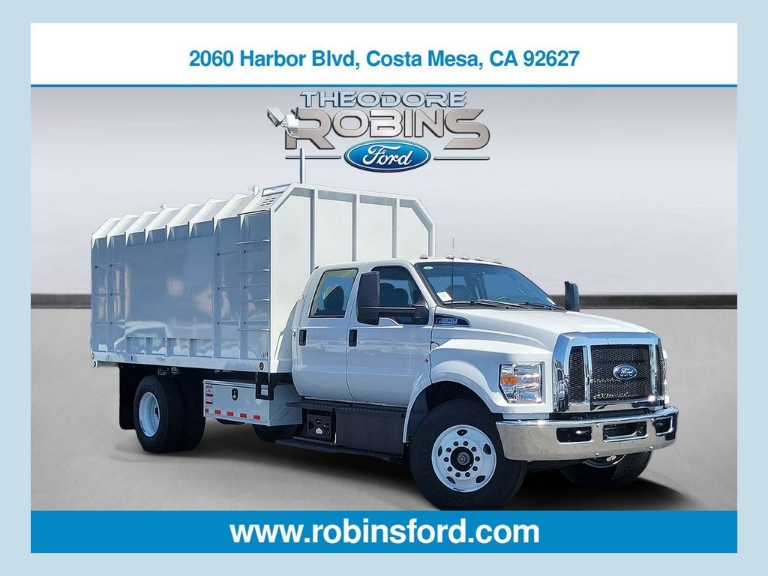 2027 Ford F-650SD Base