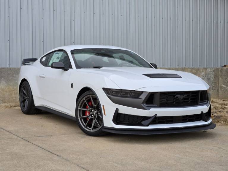 2026 Ford Mustang Dark Horse