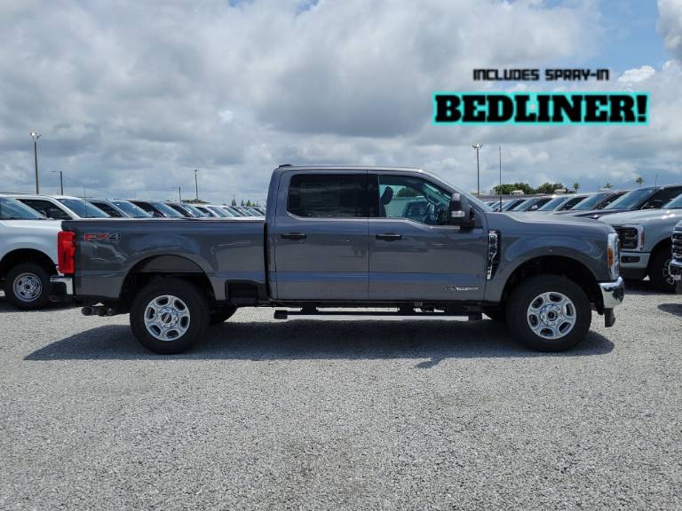 2026 Ford Super Duty F-250 SRW XLT