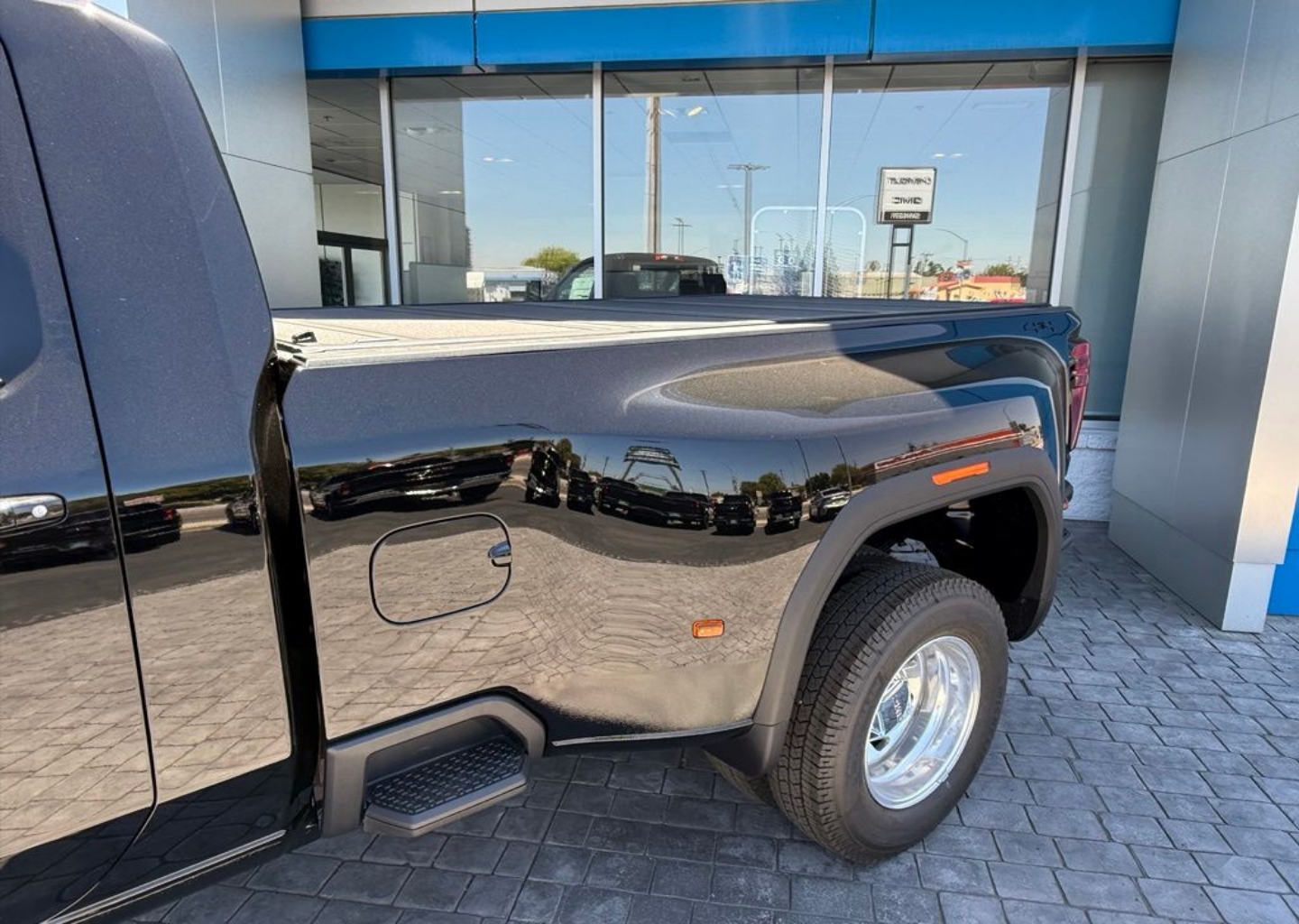 2026 GMC Sierra 3500HD SLE - Photo 6