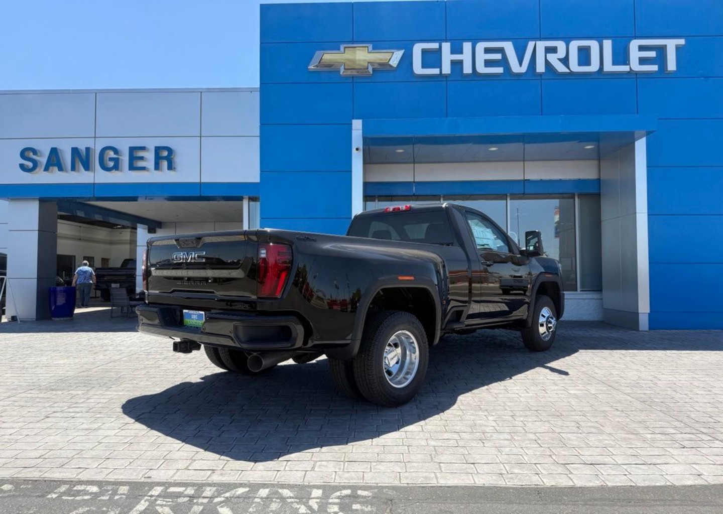 2026 GMC Sierra 3500HD SLE - Photo 8
