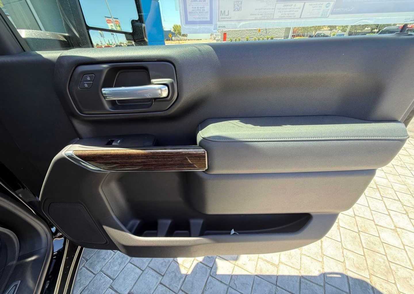 2026 GMC Sierra 3500HD SLE - Photo 17