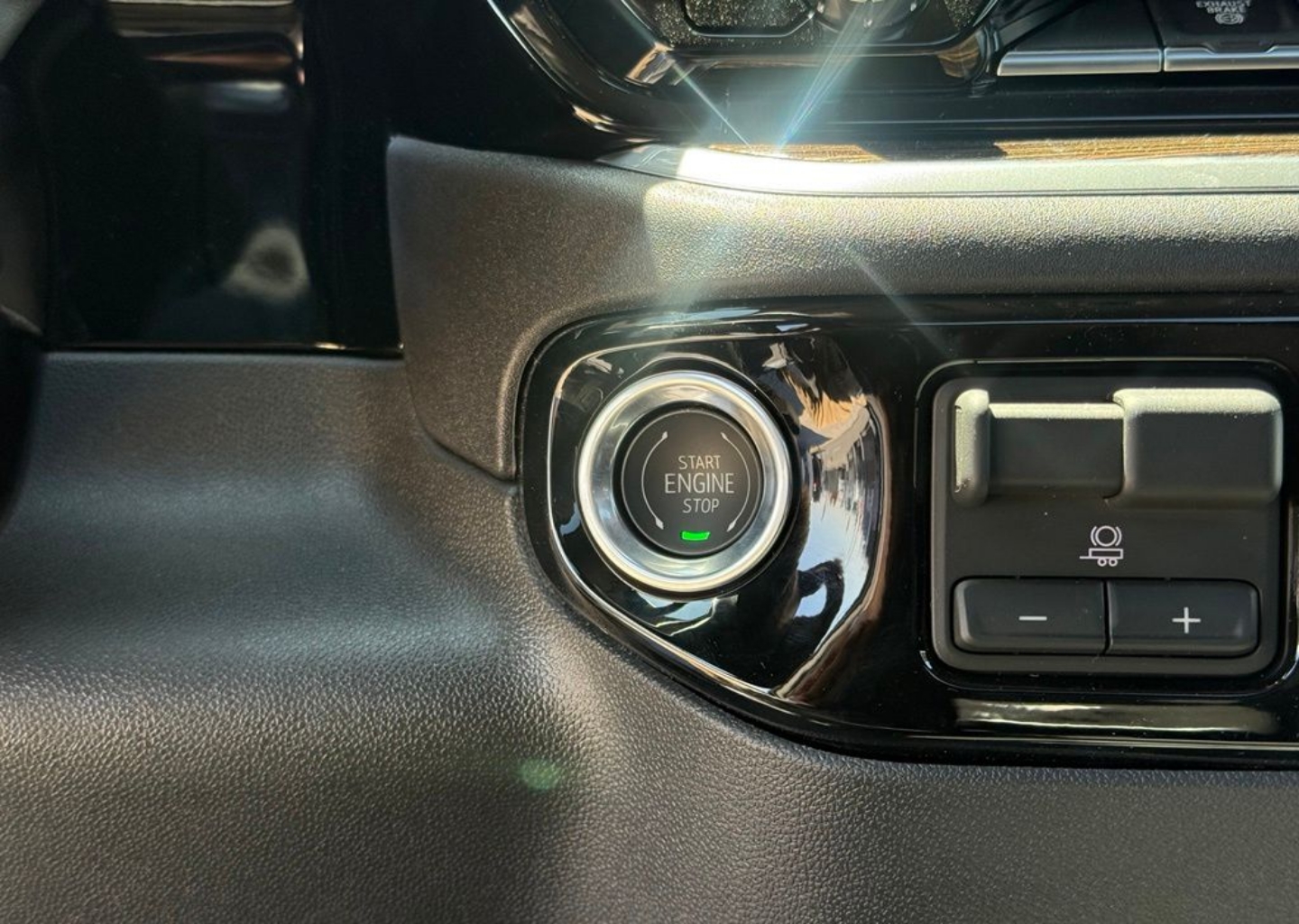 2026 GMC Sierra 3500HD SLE - Photo 25