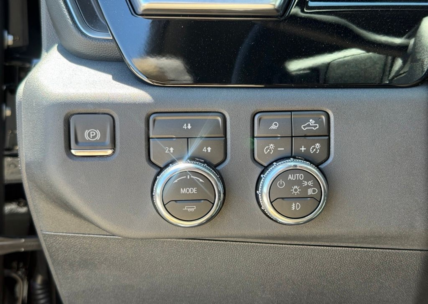 2026 GMC Sierra 3500HD SLE - Photo 27