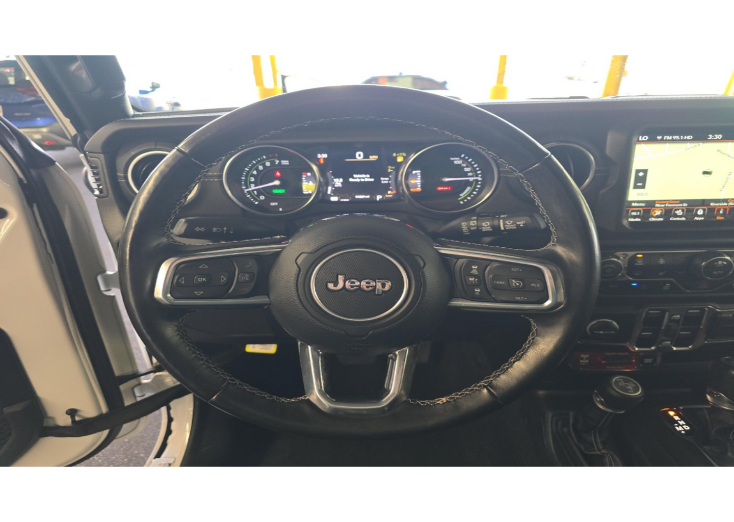 1C4JJXR64PW500879