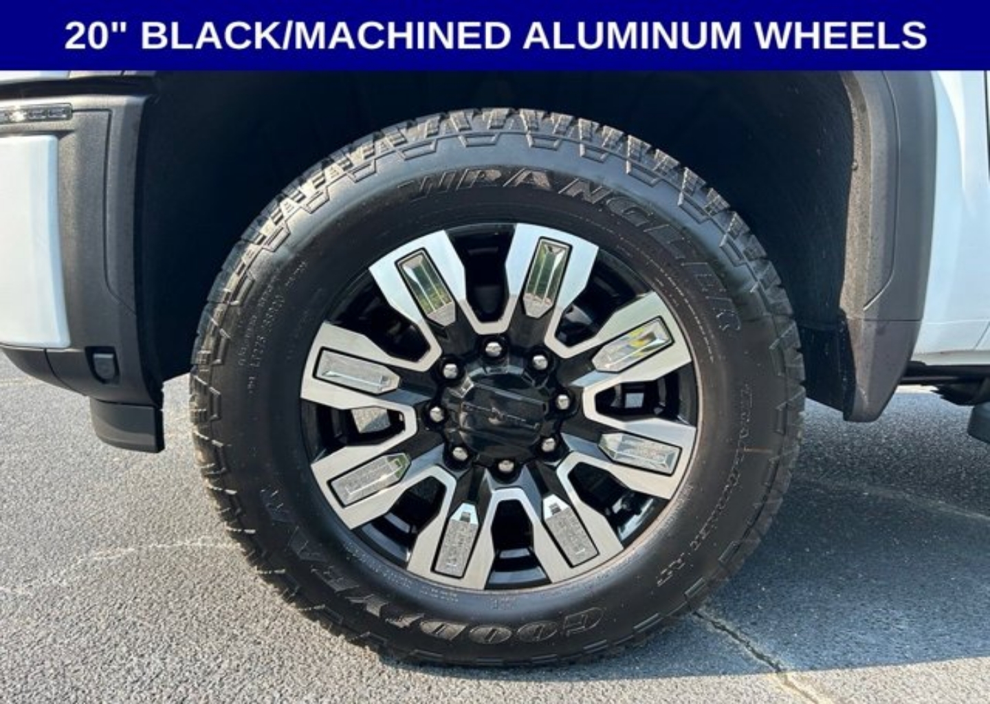 2026 GMC Sierra 2500HD Denali - Photo 8