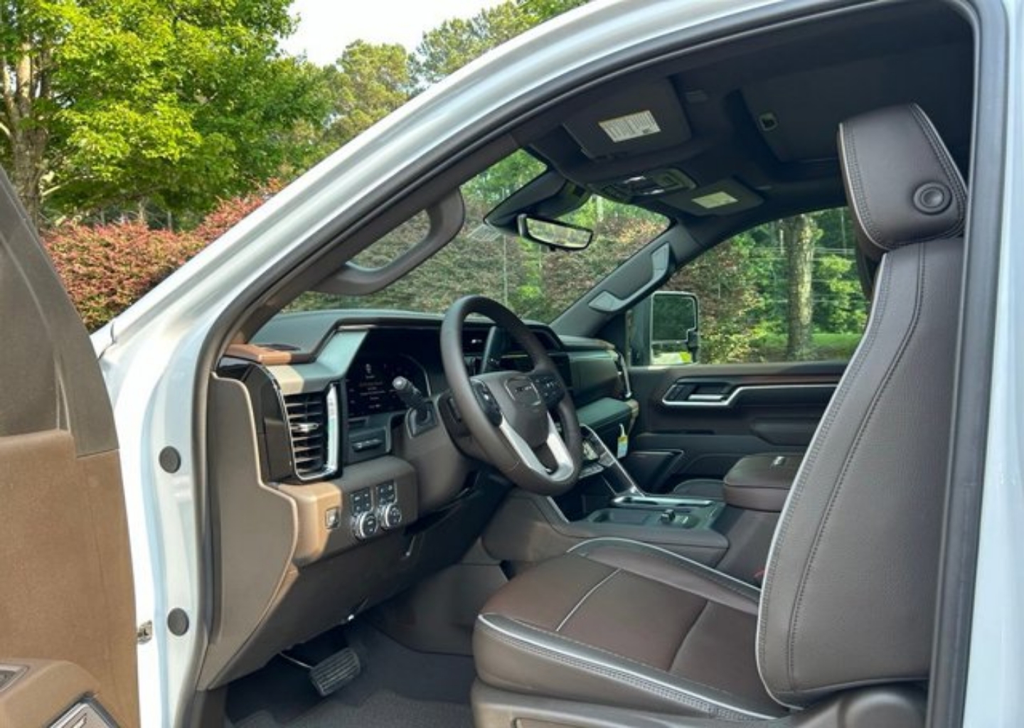 2026 GMC Sierra 2500HD Denali - Photo 38