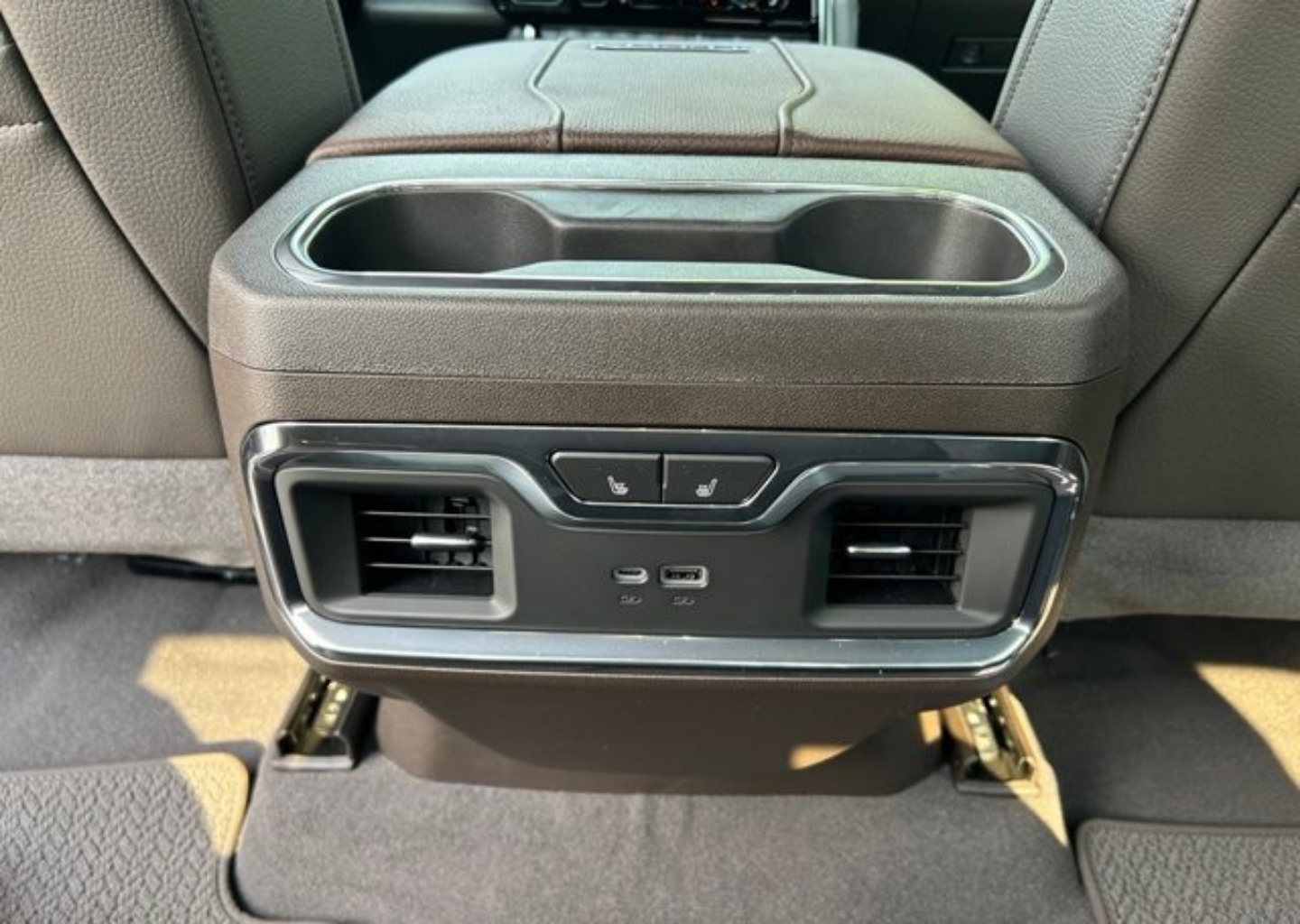 2026 GMC Sierra 2500HD Denali - Photo 42