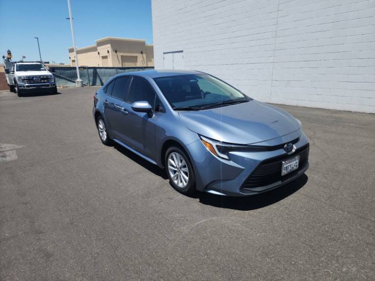 2024 Toyota Corolla Hybrid LE