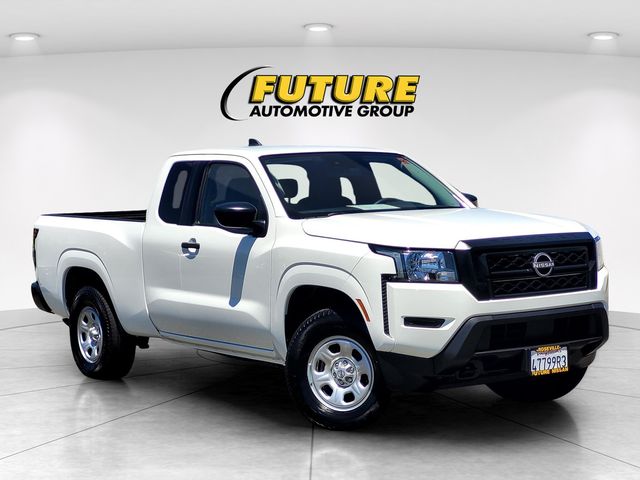 2023 Nissan Frontier S