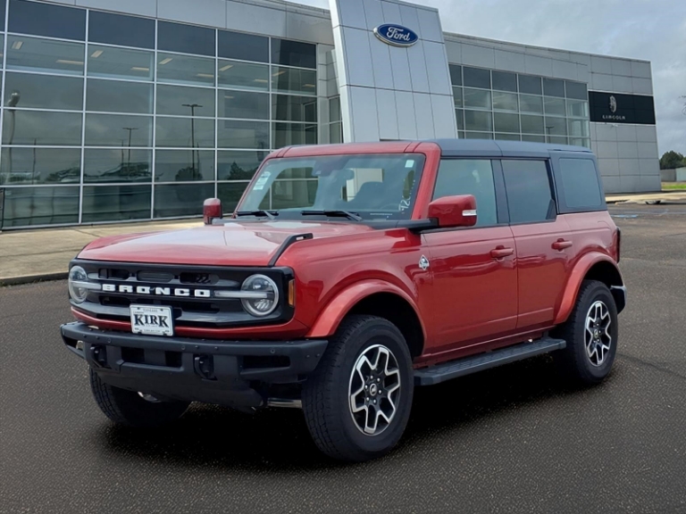 2024 Ford Bronco Outer Banks