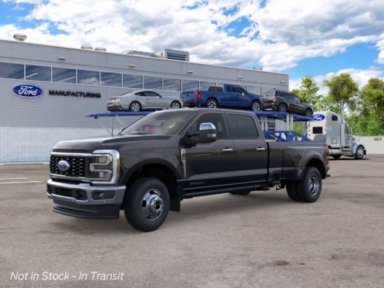 2026 Ford Super Duty F-350 DRW LARIAT
