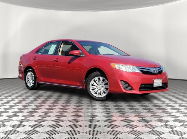 2014 Toyota Camry LE