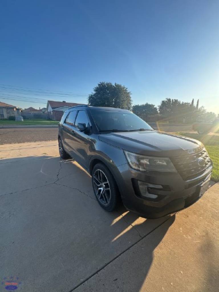 2016 Ford Explorer Sport