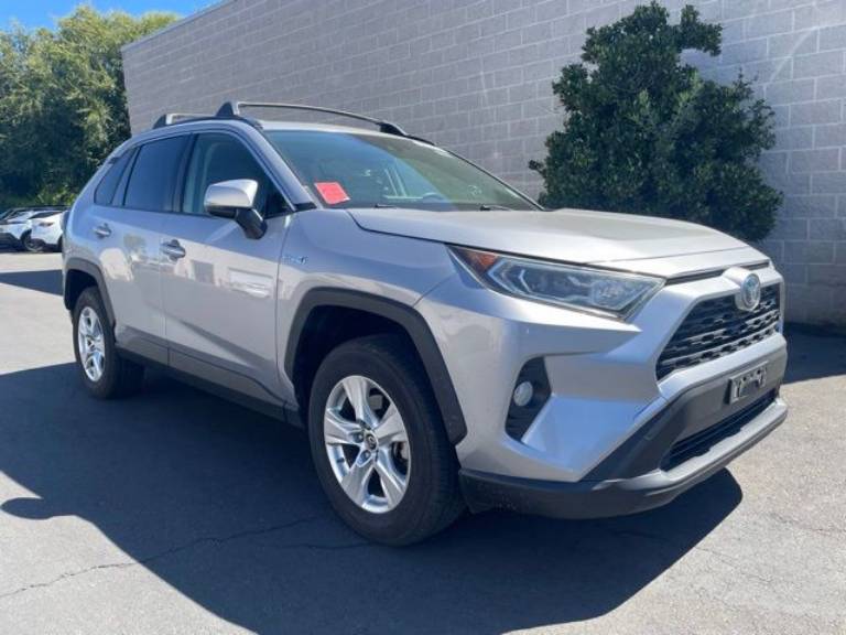 2019 Toyota RAV4 Hybrid XLE