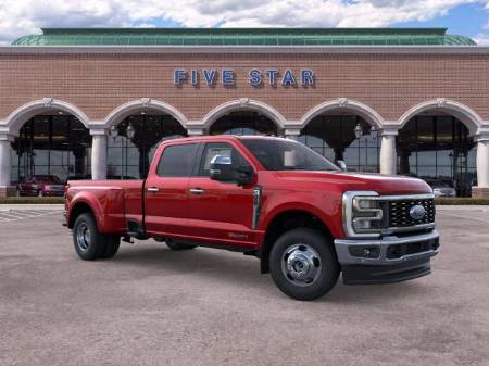 2026 Ford Super Duty F-350 DRW LARIAT