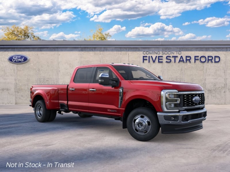 2026 Ford Super Duty F-350 DRW LARIAT