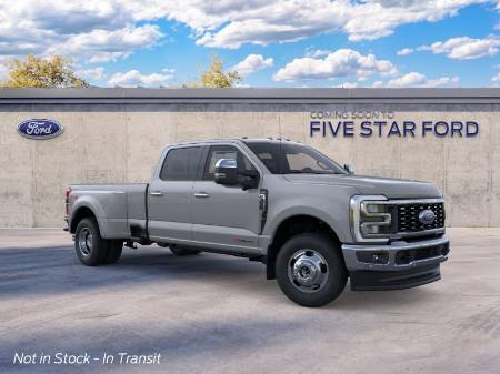 2026 Ford Super Duty F-350 DRW LARIAT