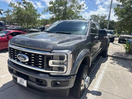 2025 Ford F-450SD Platinum
