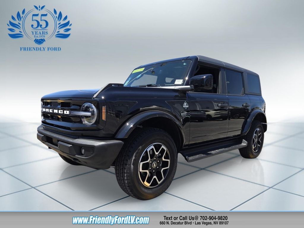 2026 Ford Bronco Outer Banks