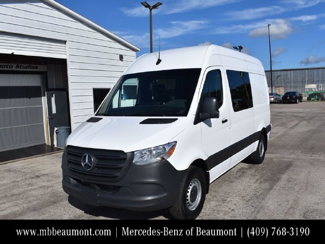 2023 Mercedes-Benz Sprinter Crew Van