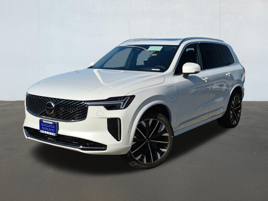 2026 Volvo XC90 Recharge Plug-In Hybrid Ultra, T8 AWD, Electric/Gasoline, Bright, 7 Seats