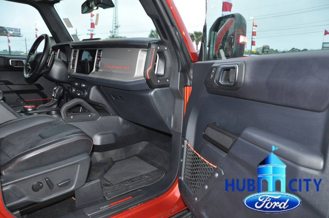 2022 Ford Bronco 4-Door Raptor - Photo 16