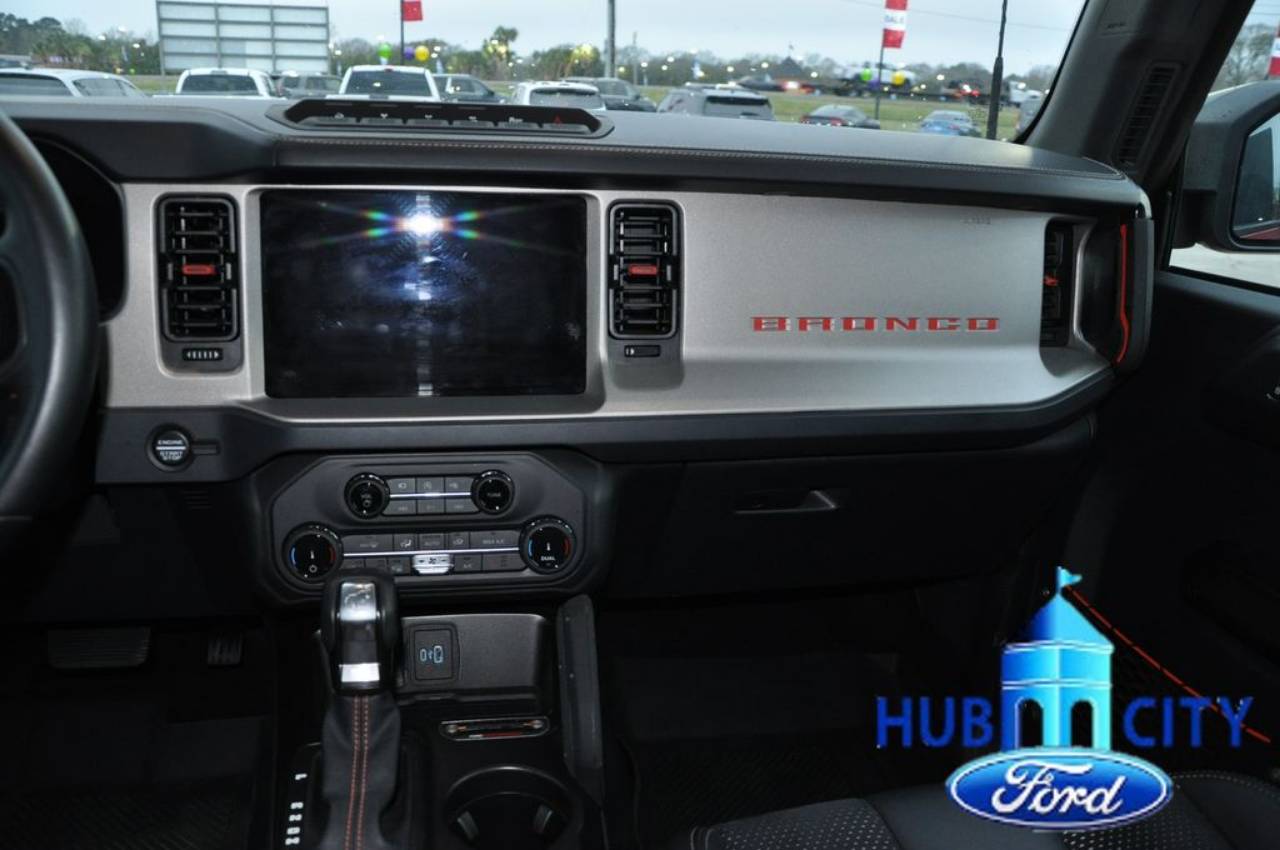 2022 Ford Bronco 4-Door Raptor - Photo 21