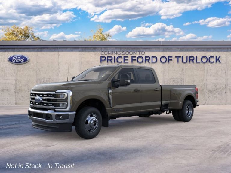 2026 Ford Super Duty F-350 DRW XLT