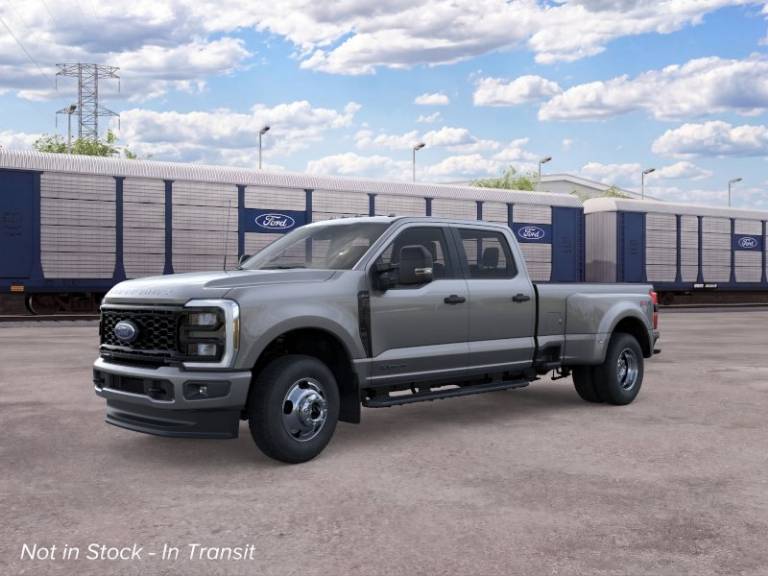 2026 Ford Super Duty F-350 DRW XL