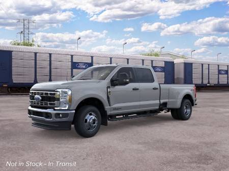 2026 Ford Super Duty F-350® XLT