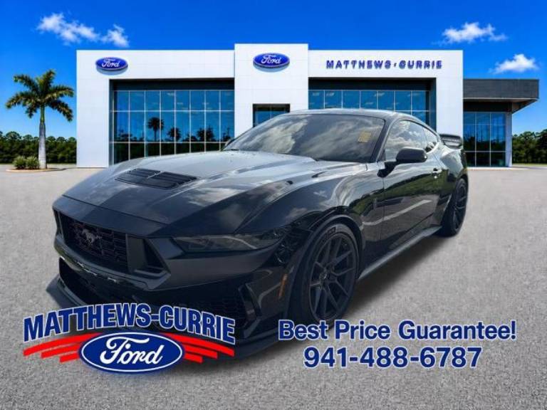 2025 Ford Mustang Dark Horse