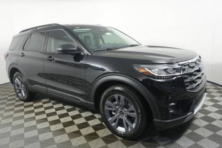 2026 Ford Explorer Active w/100A Pkg