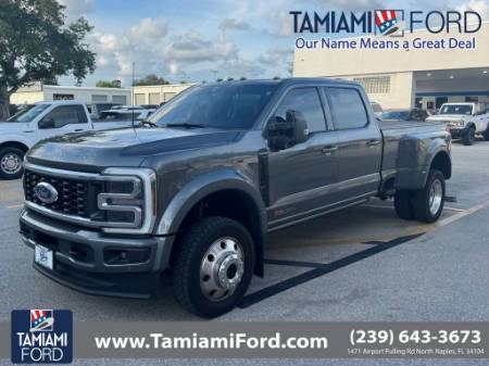 2025 Ford F-450SD Platinum
