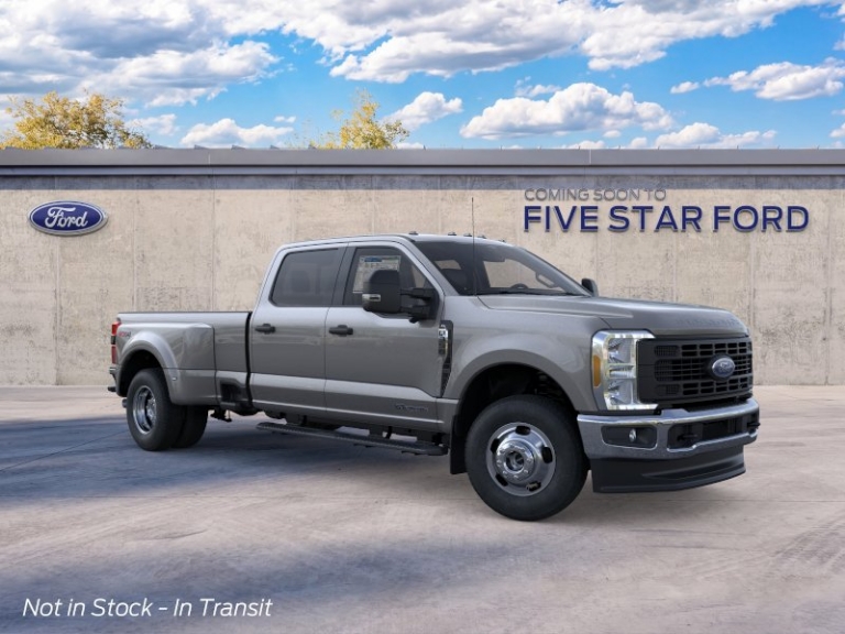 2026 Ford Super Duty F-350 DRW XL