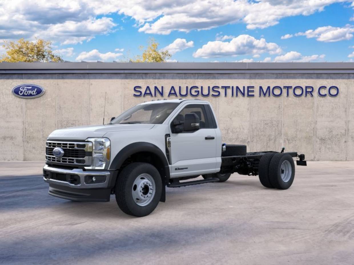 2026 Ford F-600 Super Duty Chassis Cab XL