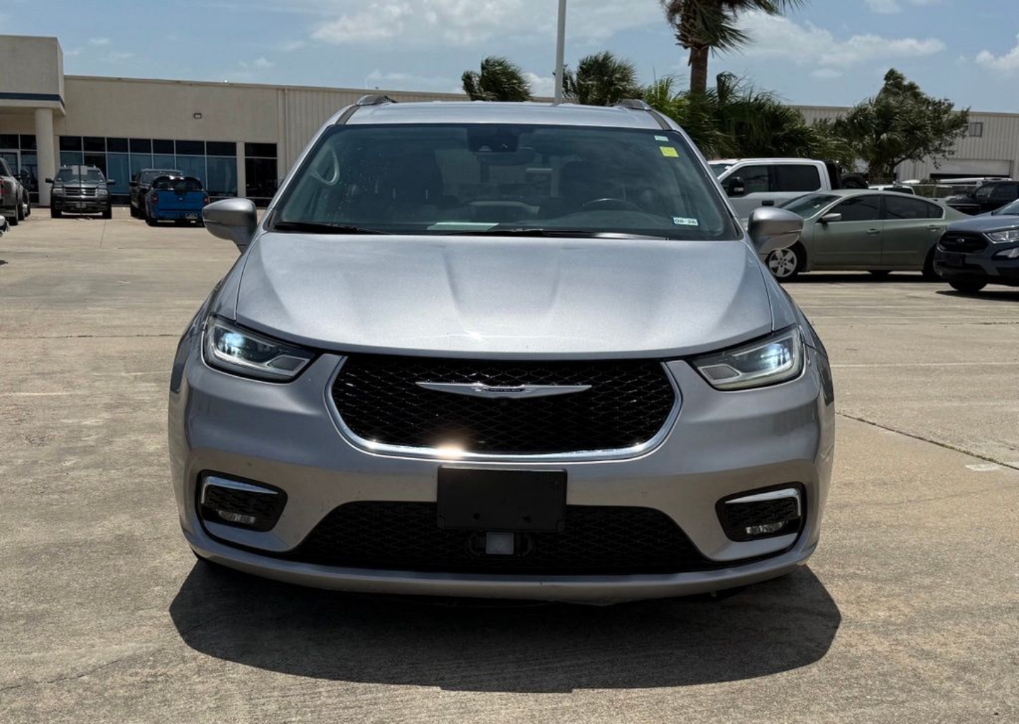 Used 2021 Chrysler Pacifica Touring L with VIN 2C4RC1BGXMR585275 for sale in Kingsville, TX