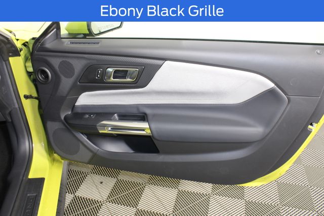 2025 Ford Mustang GT Fastback - Photo 22