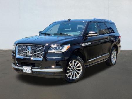 2023 Lincoln Navigator Standard