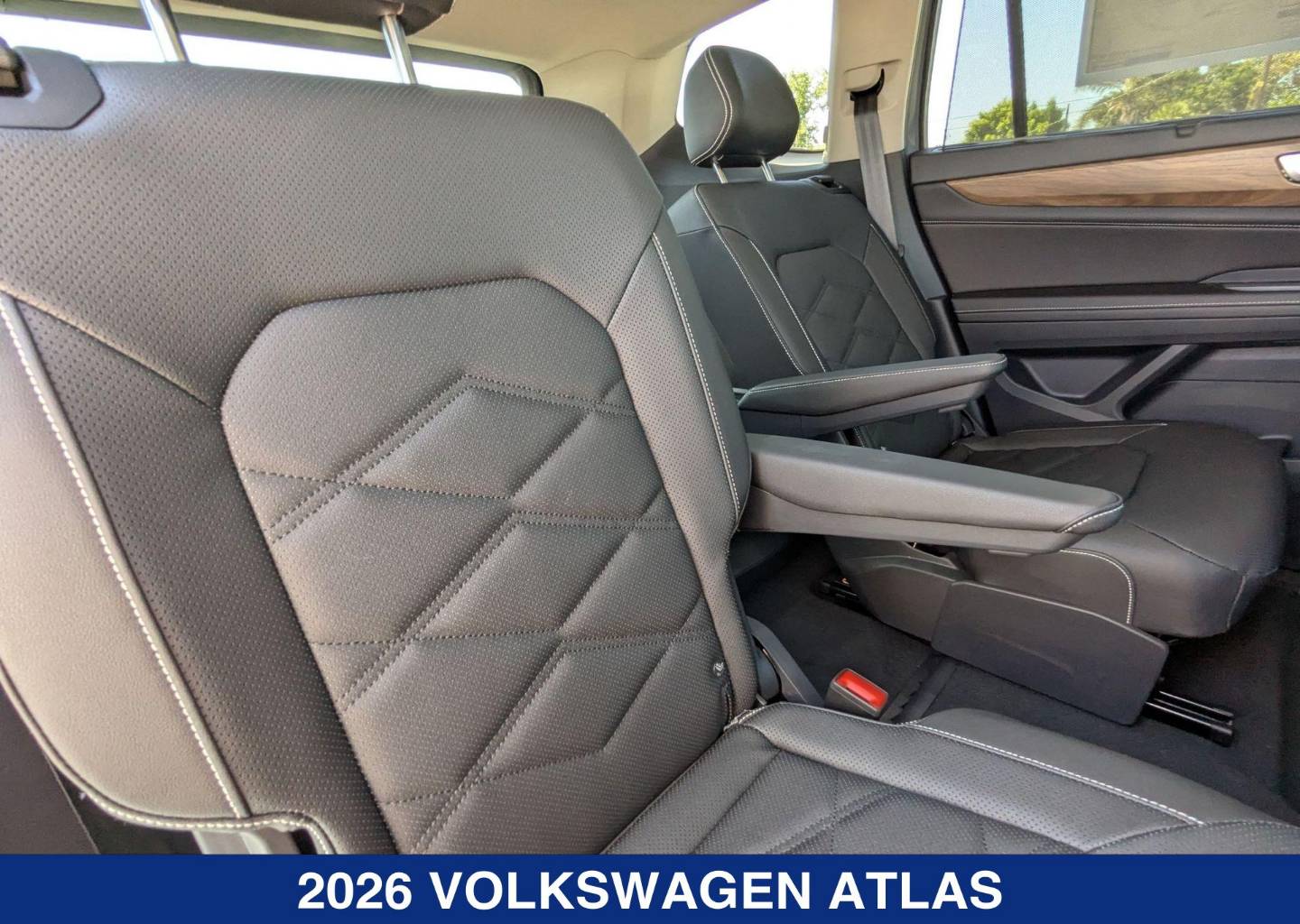 2026 Volkswagen Atlas SE w/Tech - Photo 19