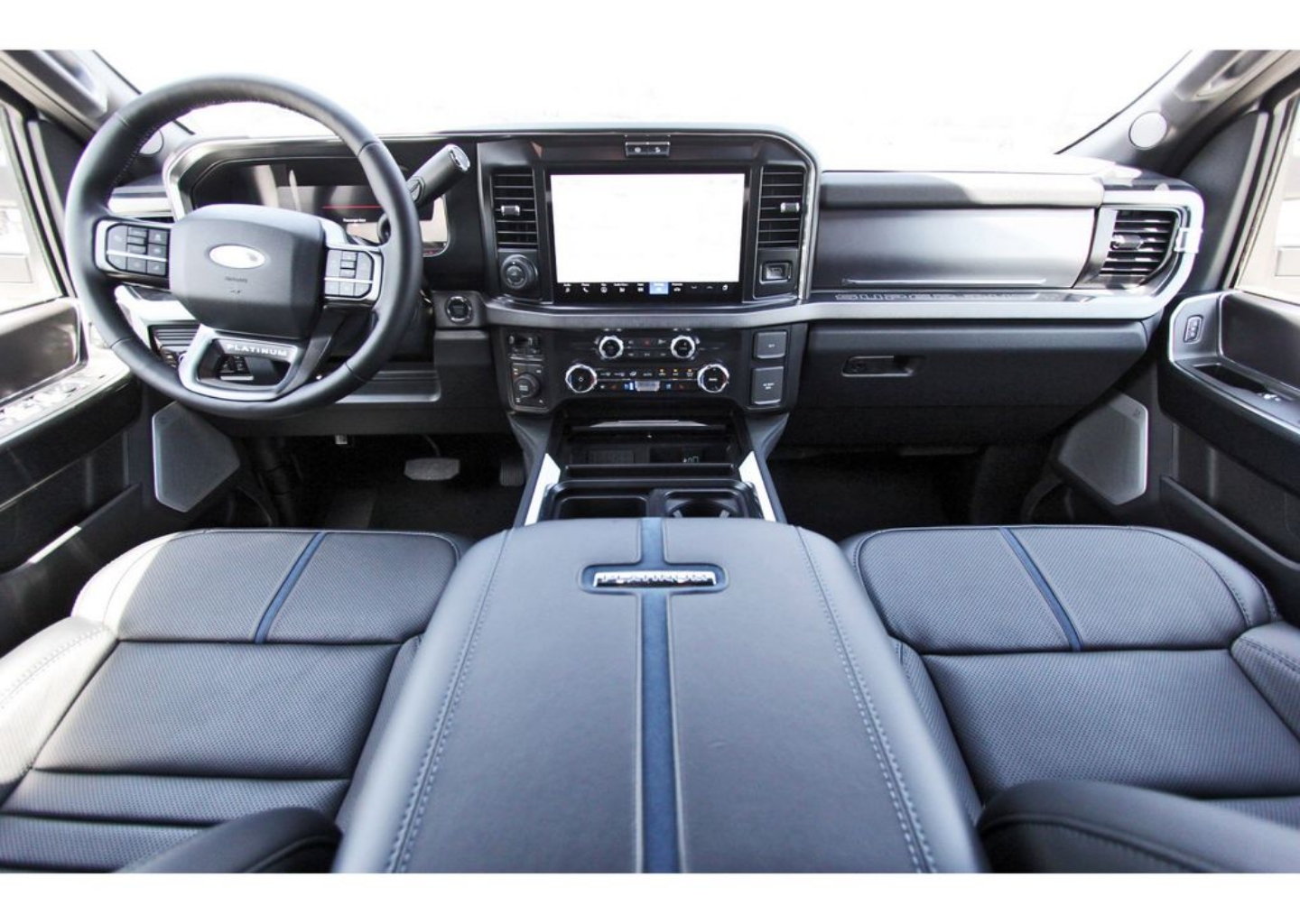 2026 Ford F-350 Super Duty Platinum - Photo 9