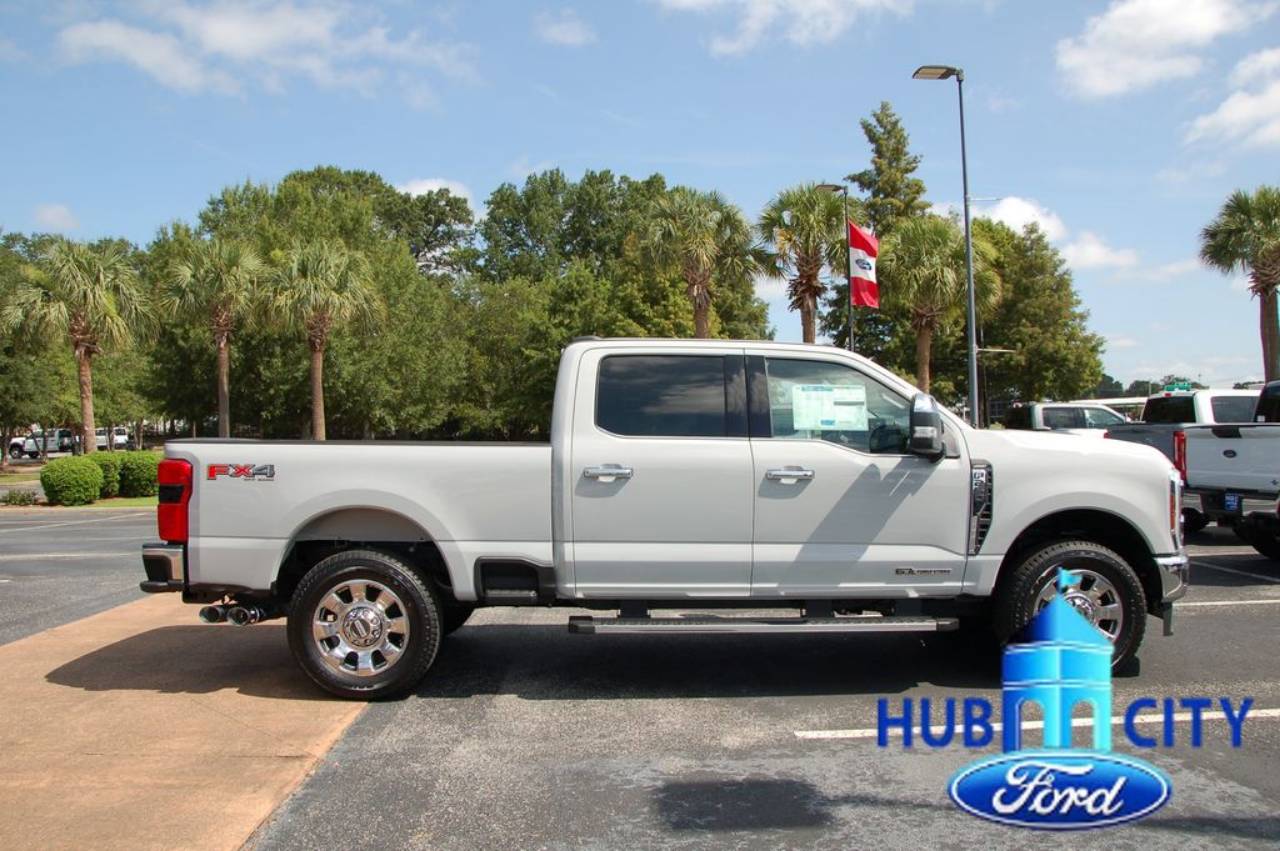 2026 Ford F-250 Super Duty Lariat - Photo 6