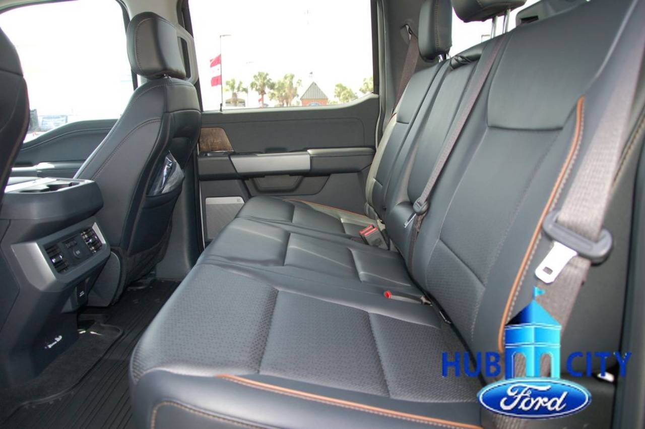 2026 Ford F-250 Super Duty Lariat - Photo 11