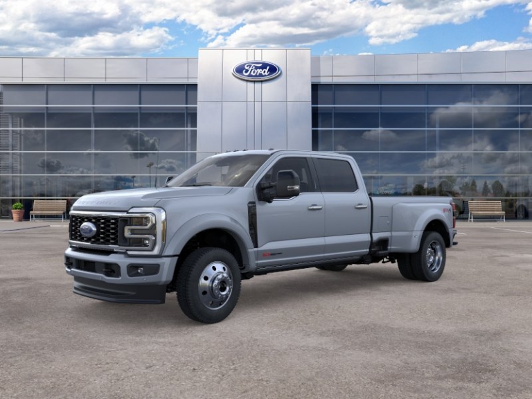 2026 Ford Super Duty F-450 DRW Platinum