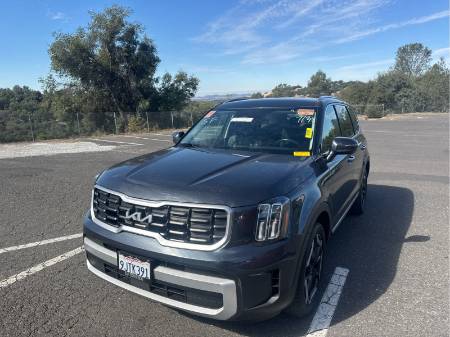 2024 Kia Telluride S