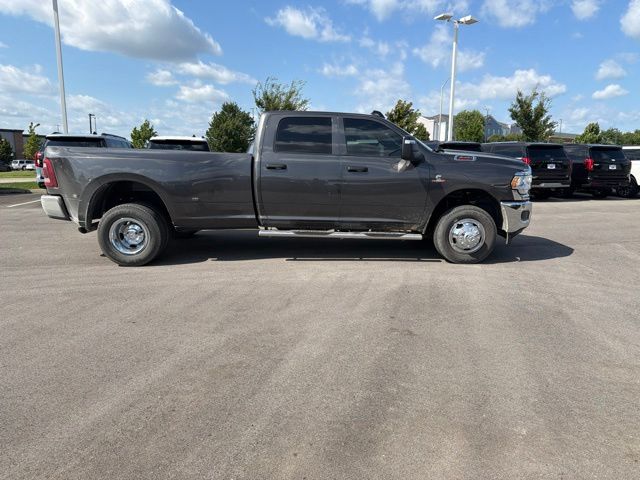 Used 2024 RAM Ram 3500 Pickup Tradesman with VIN 3C63RRGL3RG362511 for sale in Kansas City