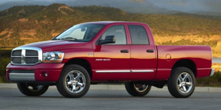 2008 Dodge RAM 1500 4WD Quad Cab 140.5 SLT